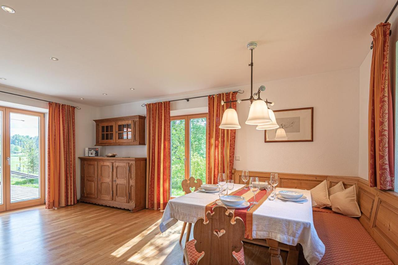Ferienhaus Schlierachtal ミースバッハ エクステリア 写真
