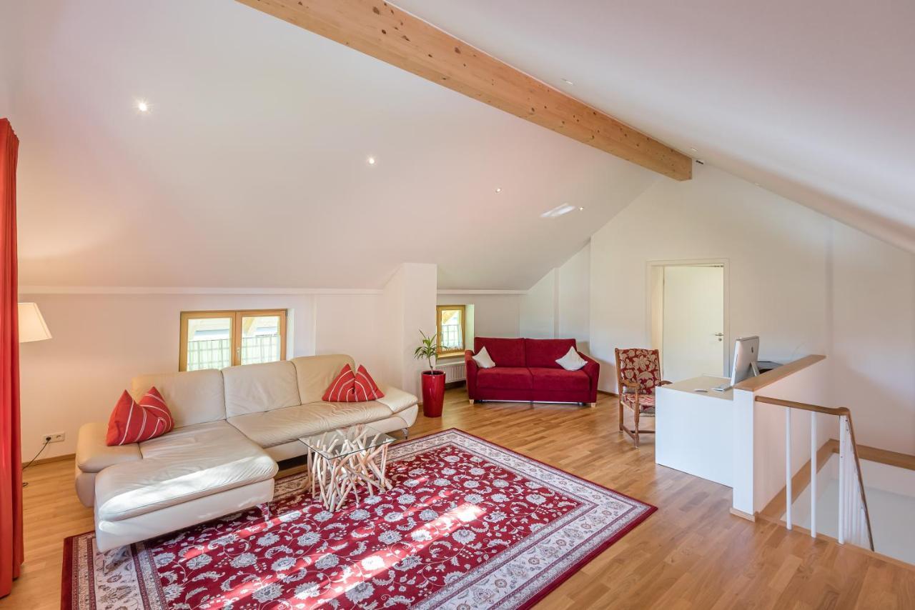 Ferienhaus Schlierachtal ミースバッハ エクステリア 写真