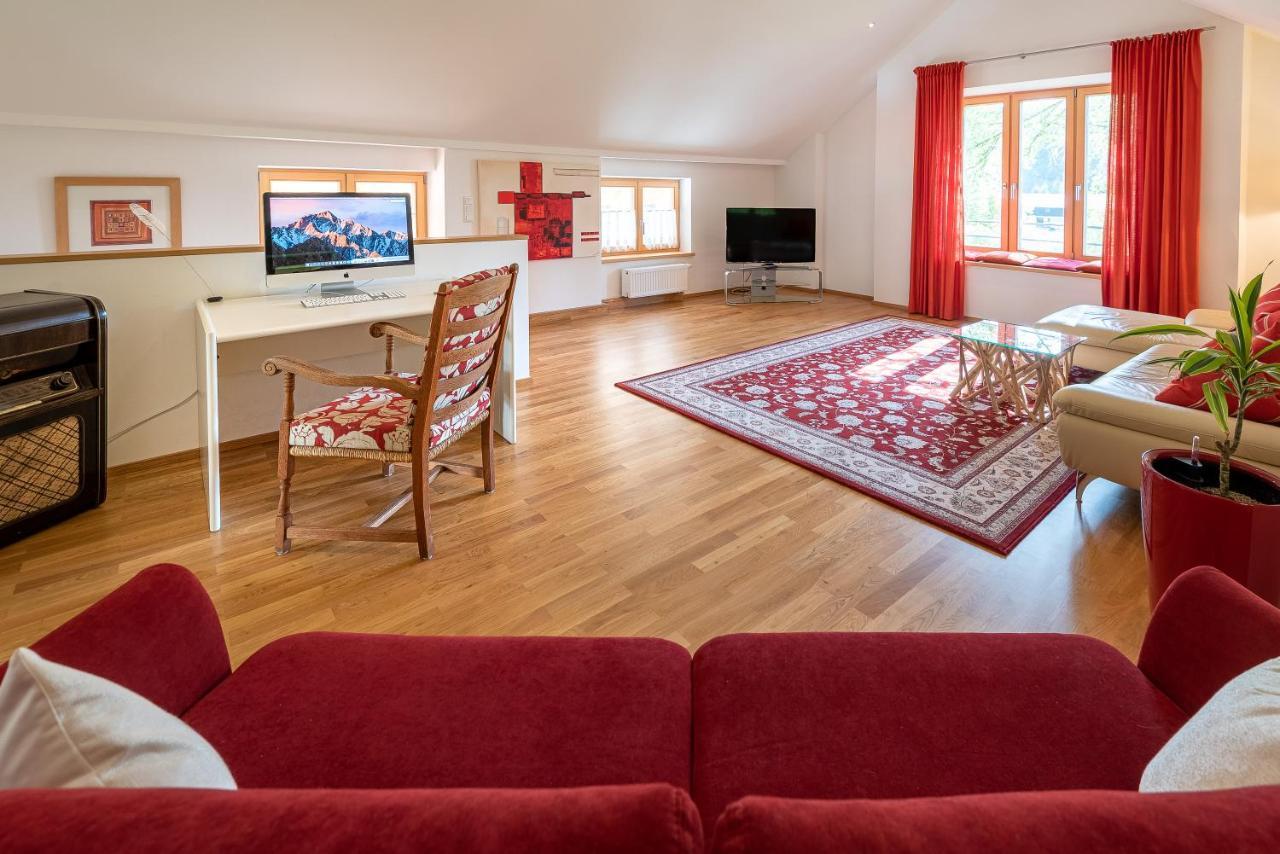 Ferienhaus Schlierachtal ミースバッハ エクステリア 写真